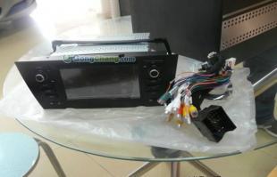 愛影寶馬325專用DVD導航與325原廠導航 軟件開發與配件優勢對比